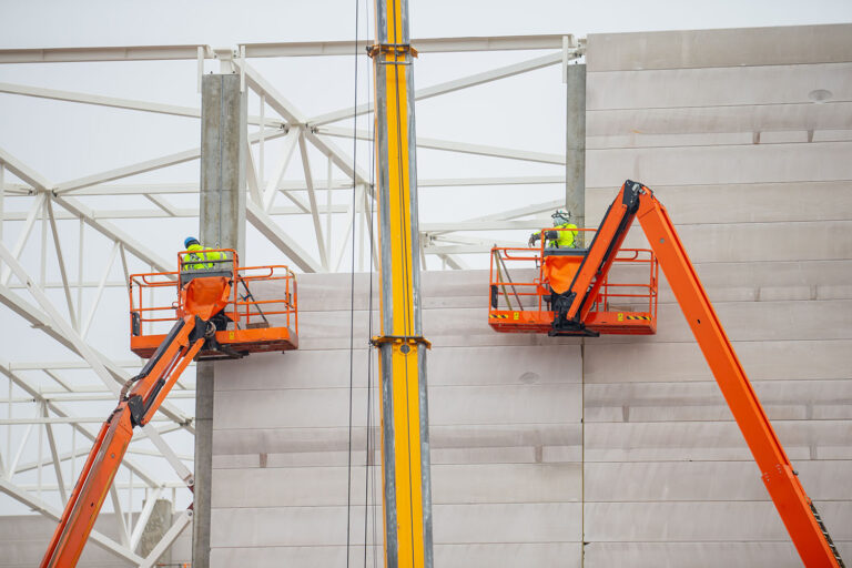 telescopic boom lift